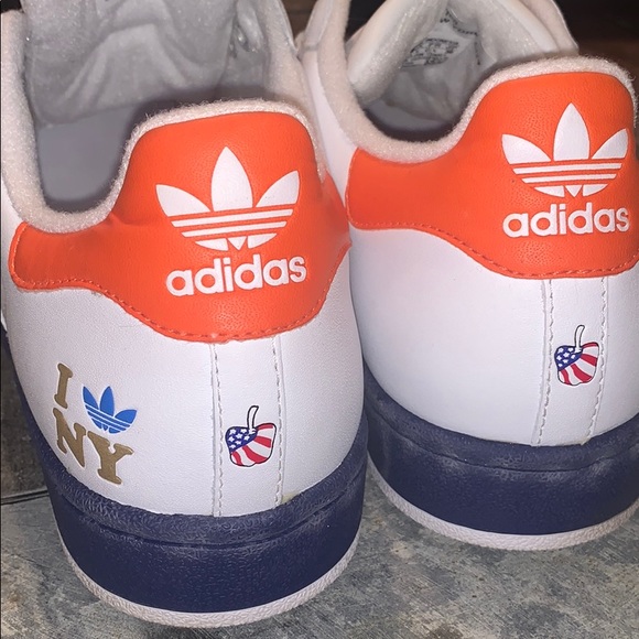 Men’s sneakers